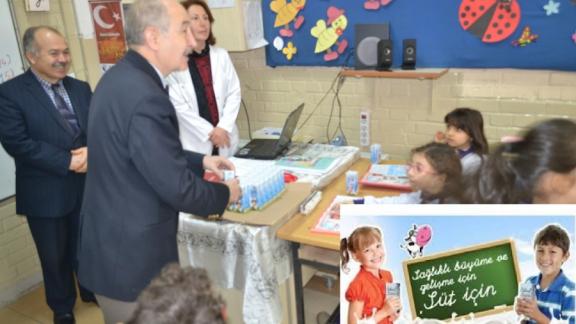 Okul Sütü Projesi Kapsamında İlkokul ve Anaokulu Öğrencilerine Süt Dağıtımı Yapıldı.