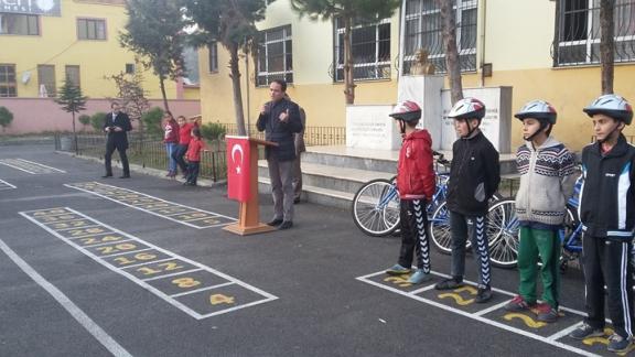 Okullarda Fiziksel Aktivitenin Arttırılması İşbirliği Protokolü Kapsamında Yenice İlçemizde Bisiklet Dağıtımı Yapıldı