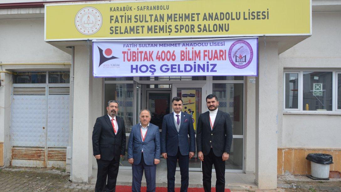 Fatih Sultan Mehmet Anadolu Lisesi 4006 TUBİTAK Bilim Fuarı Açıldı