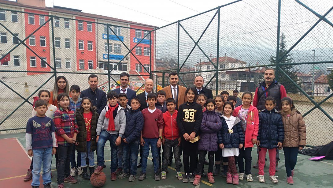 İl Millî Eğitim Müdürümüz Mehmet Fatih VARGELOĞLU Cumayanı Okullarını Ziyaret Etti