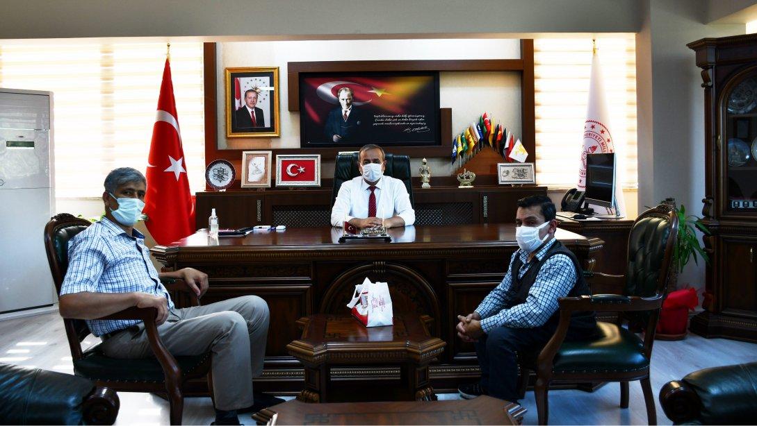 Türkiye Sakatlar Derneği Karabük Şube Başkanı Muhittin YILMAZ İl Millî Eğitim Müdürümüz Nevzat AKBAŞ'ı Ziyaret Etti