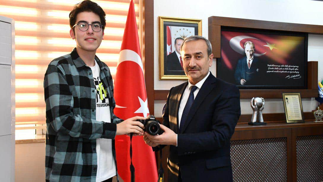 Türkiye Birincisinden İl Millî Eğitim Müdürümüz Nevzat AKBAŞ'a Ziyaret