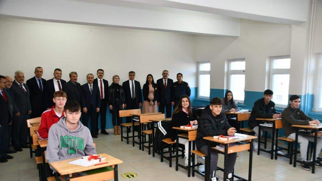 Valimiz Sayın Fuat GÜREL, Ovacık Spor Lisesini Ziyaret Etti.